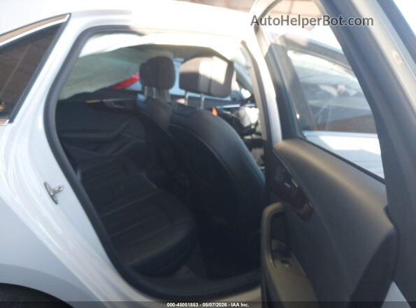 WAUHMAF44KA033570 2019 AUDI OTHER White Vista de la etiqueta del VIN