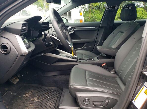 WAUHUDGY9PA049659 2023 AUDI A3 Gray Вид салону спереду