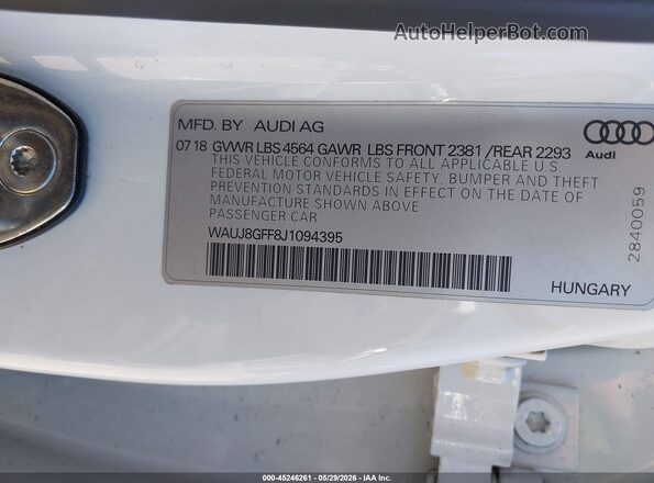 WAUJ8GFF8J1094395 2018 AUDI A3 Белый Вид подкапотного пространства