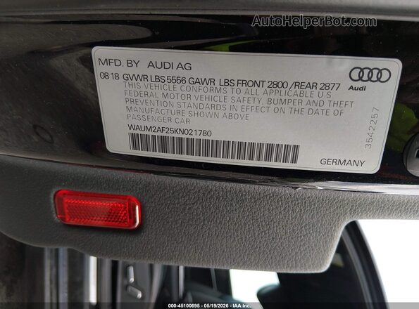 WAUM2AF25KN021780 2019 AUDI A6 Black Vista del compartimento del motor