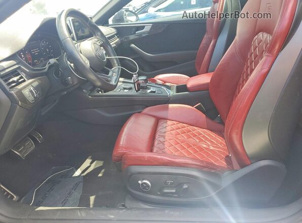 WAUP4AF54JA017047 2018 AUDI S5 Silver Widok wnętrza z przodu