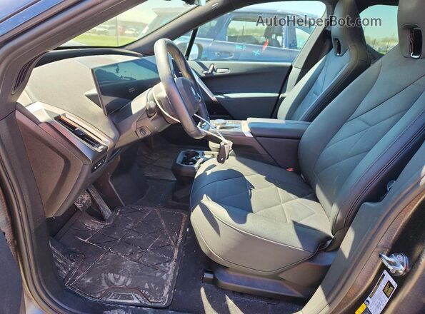 WB523CF03RCR88309 2024 BMW IX Black Widok wnętrza z przodu