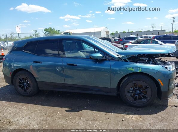 WB523CF03SCU09700 2025 BMW IX Teal Vista interior de 360 grados