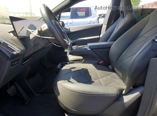 WB523CF08SCS11226 2025 BMW IX Charcoal Вид салону спереду