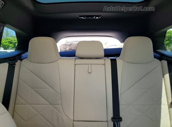 WB523CF0XPCM64118 2023 BMW IX White Հետևի նստատեղերի տեսք
