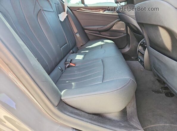WBA13AG01MCG44232 2021 BMW 5 SERIES Серый Вид задних сидений