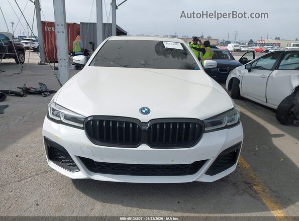 WBA13AG01PCN31303 2023 BMW 5 SERIES White Widok zestawu wskaźników