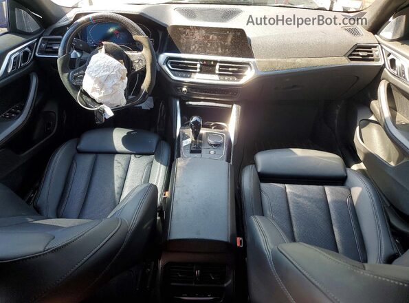 WBA13AW00NFL46589 2022 BMW M4 Black Dashboard view