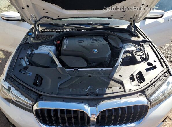 WBA13BJ09PWX91168 2023 BMW 5 SERIES White Vista interior trasera