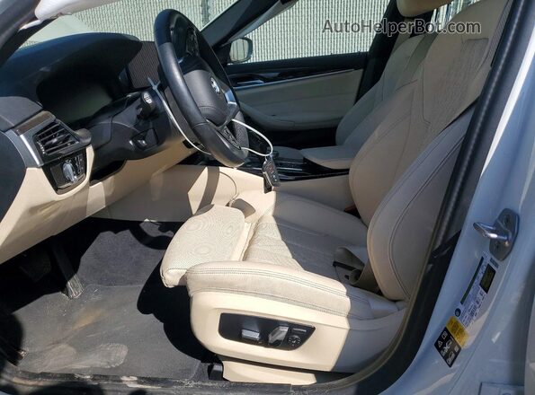 WBA13BJ09PWX91168 2023 BMW 5 SERIES White Vista interior delantera