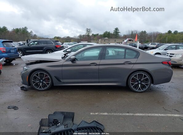 WBA13BK05PCM25563 2023 BMW M5 Gray Vista interior de 360 grados
