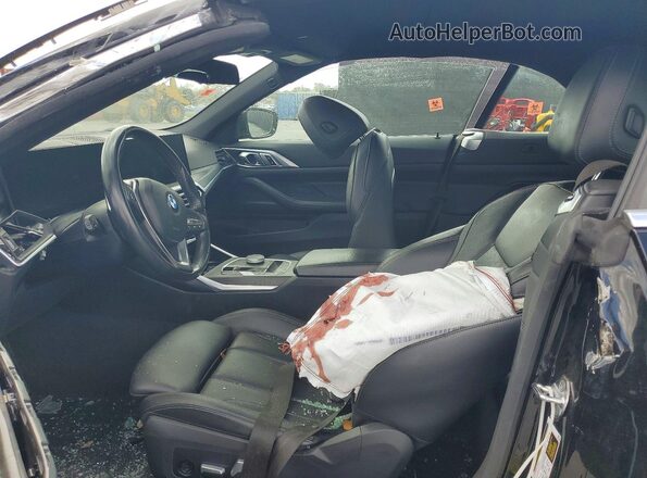 WBA23AT09RCN56706 2024 BMW 4 SERIES Black Front interior view