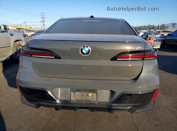 WBA23EH02SCV31345 2025 BMW 7 SERIES Gray Вид ззаду
