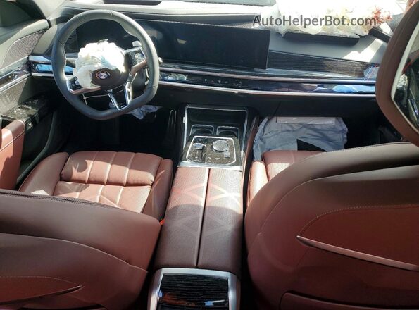 WBA23EH03SCT34734 2025 BMW 7 SERIES White Вид панелі приладів