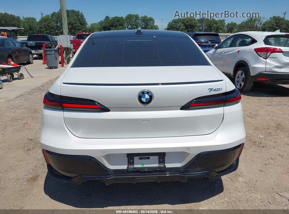 WBA23EH04SCT21250 2025 BMW 7 SERIES White 
