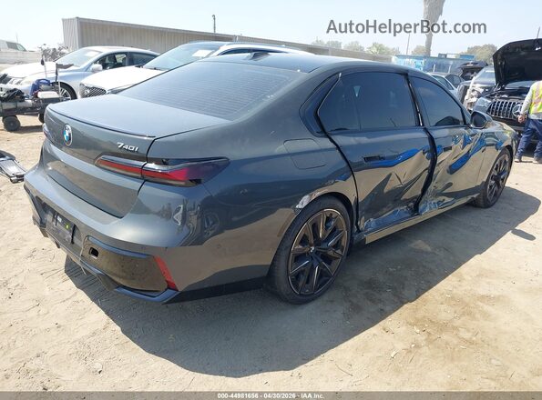 WBA23EH08SCV20253 2025 BMW 7 SERIES Gray Rear right