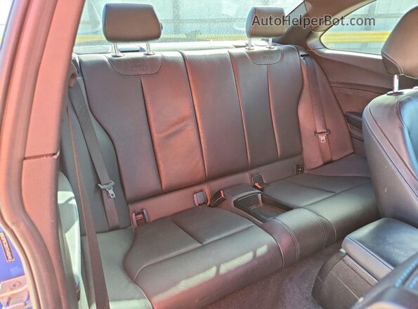 WBA2F9C32H7A40245 2017 BMW 2 SERIES Blue Vista de los asientos traseros