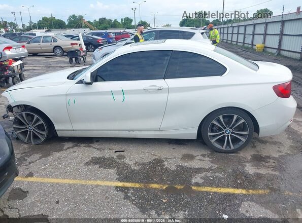 WBA2F9C56HV664477 2017 BMW 2 SERIES White 