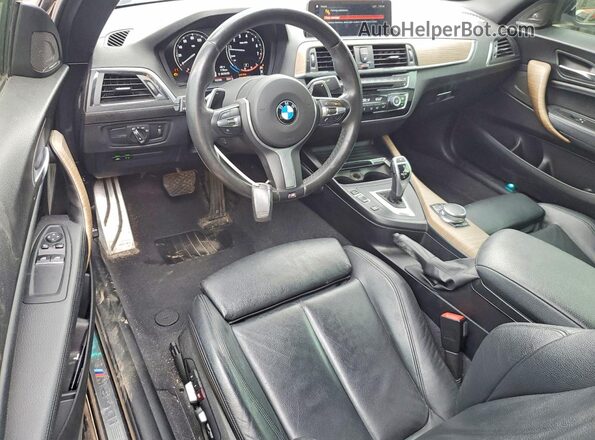 WBA2J7C57JVB28410 2018 BMW M2 Black Առջևի վահանակի տեսք