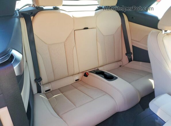 WBA33DB02TCV39020 2026 BMW 4 SERIES White Вид задніх сидінь