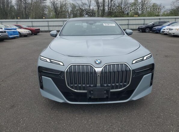 WBA33EH06TCW36220 2026 BMW 7 SERIES Gray სალონის 360-გრადუსიანი ხედი