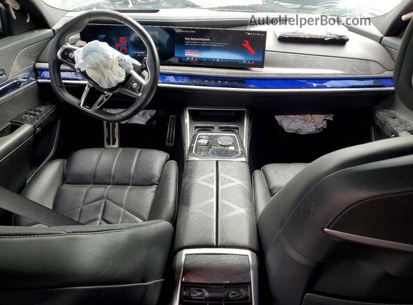 WBA33EH09RCP71748 2024 BMW 7 SERIES Черный Вид панели приборов