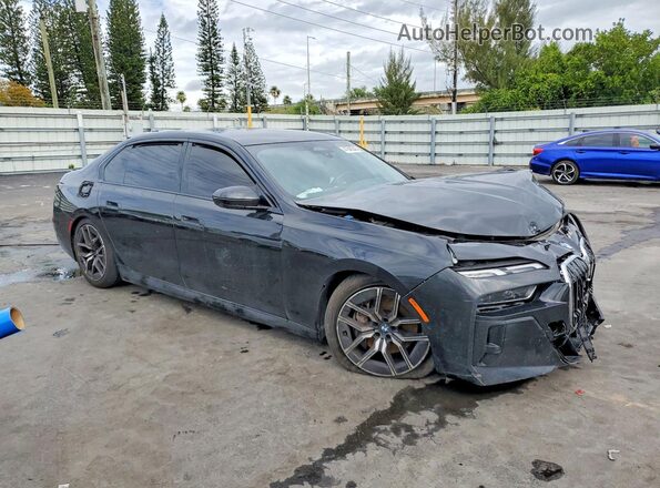 WBA33EH09RCP71748 2024 BMW 7 SERIES Черный Передняя правая четверть