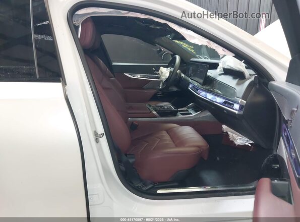WBA33EJ0XRCR65702 2024 BMW 7 SERIES White Vista interior delantera