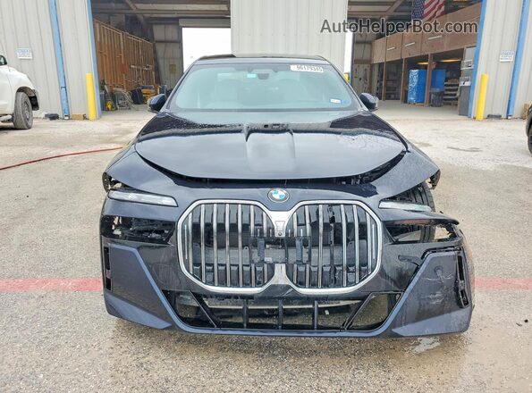 WBA33EJ0XRCT01867 2024 BMW 7 SERIES Black წინა ხედი