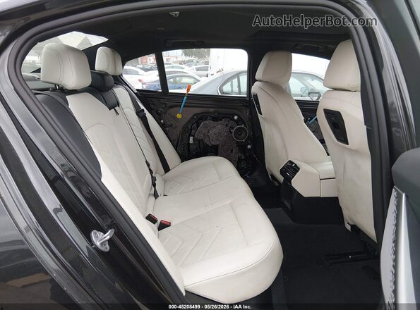 WBA43FJ00RCR13862 2024 BMW 7 SERIES Gray Widok naklejki z numerem VIN