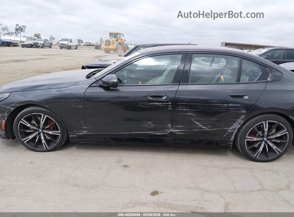 WBA43FJ00RCR13862 2024 BMW 7 SERIES Gray Widok z przodu