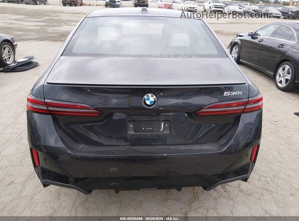WBA43FJ00RCR13862 2024 BMW 7 SERIES Gray 