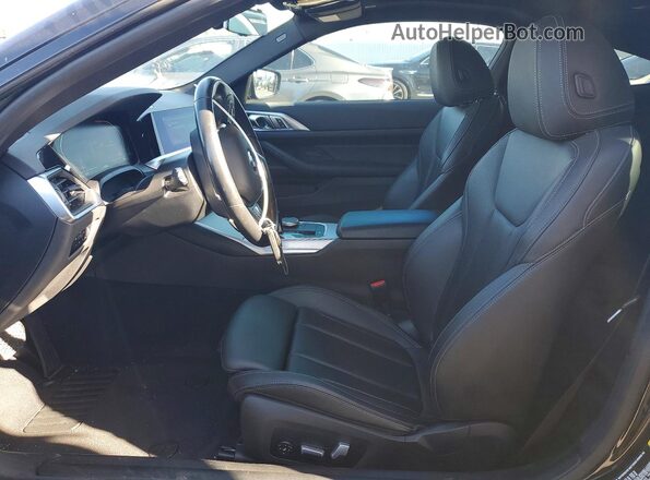 WBA53AP05PCL78233 2023 BMW 4 SERIES Black Widok wnętrza z przodu