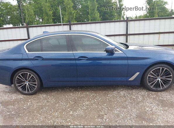 WBA53BH03MCF18296 2021 BMW 5 SERIES Blue Вид задньої частини салону