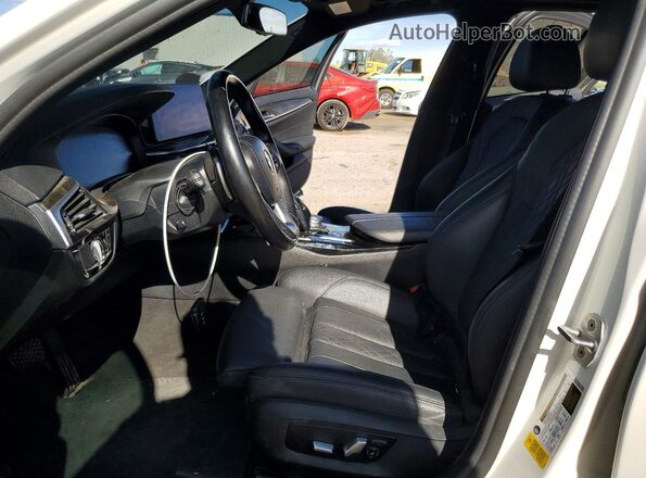 WBA53BH03MCF71161 2021 BMW 5 SERIES White Widok wnętrza z przodu