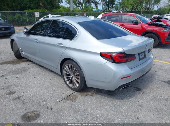 WBA53BH06MWW95193 2021 BMW 5 SERIES Silver Trasero izquierdo