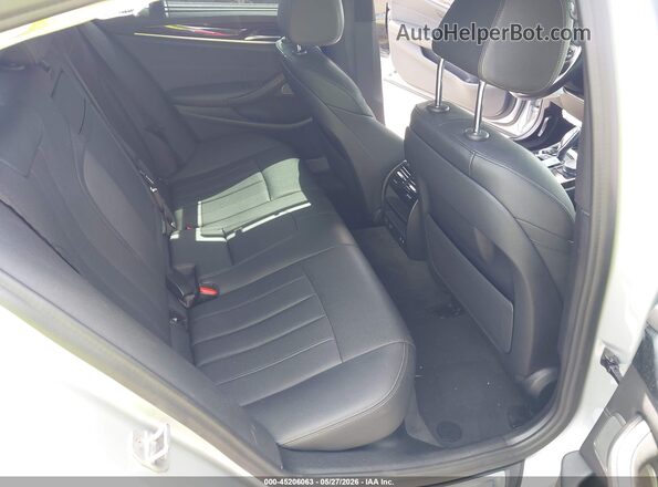 WBA53BH06MWW95193 2021 BMW 5 SERIES Silver Vista de la etiqueta del VIN