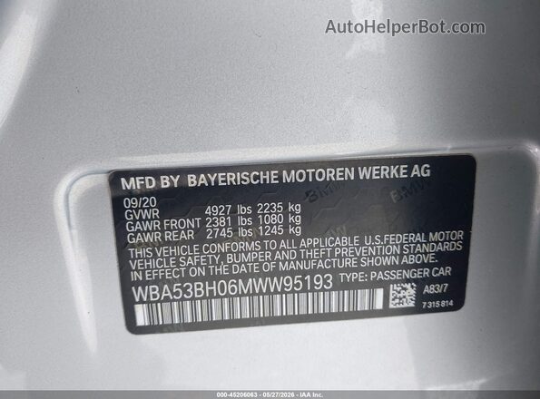 WBA53BH06MWW95193 2021 BMW 5 SERIES Silver Vista del compartimento del motor