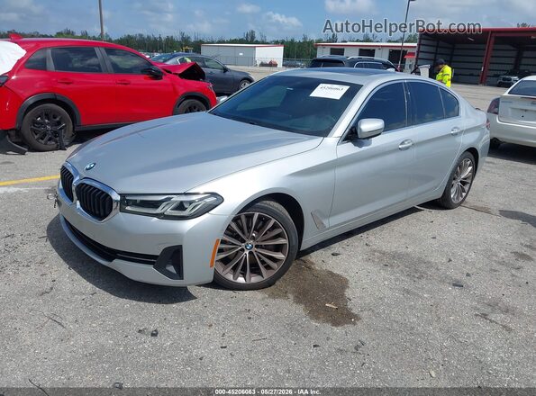 WBA53BH06MWW95193 2021 BMW 5 SERIES Silver Vista tres cuartos delantera izquierda