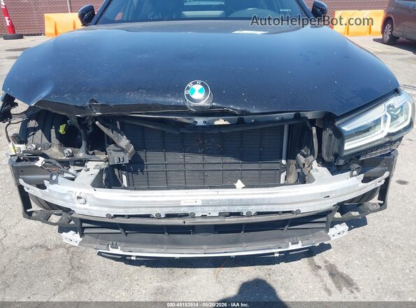 WBA53BH09MWW99352 2021 BMW 5 SERIES Black Widok z przodu