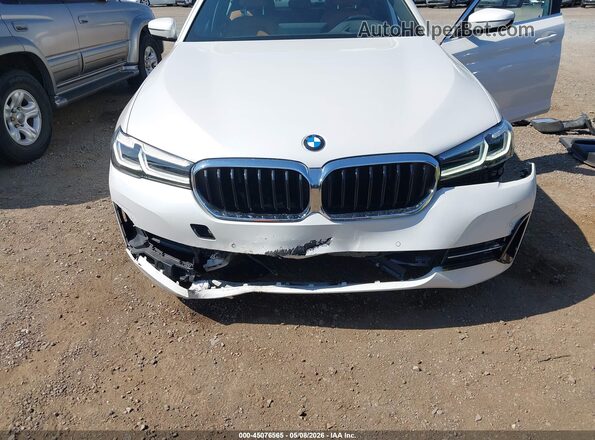 WBA53BJ01PWY07820 2023 BMW 5 SERIES Белый Вид спереди