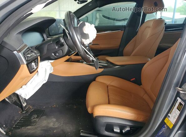 WBA53BJ02MWX29902 2021 BMW 5 SERIES Gray Widok wnętrza z przodu