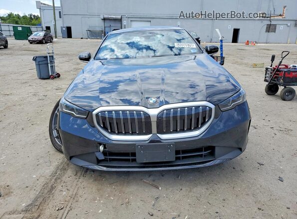 WBA53FJ04TCX42366 2026 BMW 5 SERIES Черный Вид спереди