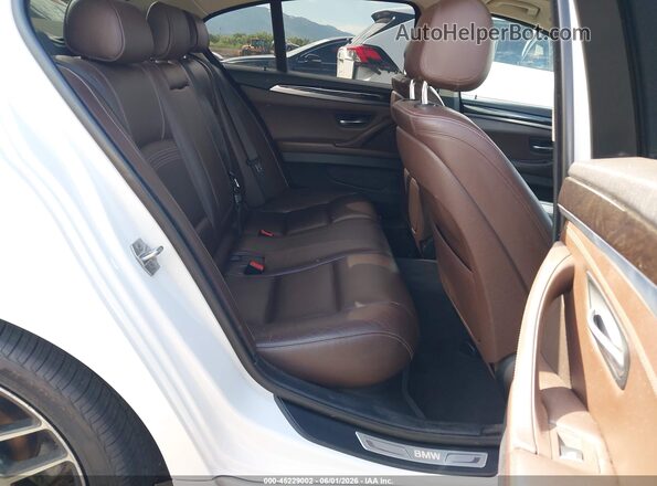 WBA5B1C55GG131792 2016 BMW 7 SERIES White Widok naklejki z numerem VIN