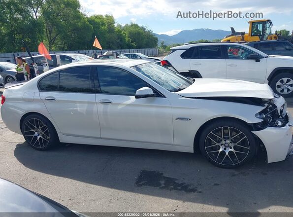 WBA5B1C55GG131792 2016 BMW 7 SERIES White Widok wnętrza z tyłu