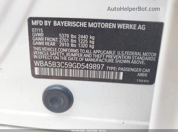 WBA5B3C59GD549897 2016 BMW 5 SERIES White Vista del compartimento del motor