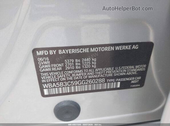 WBA5B3C59GG260288 2016 BMW 5 SERIES Silver Widok komory silnika