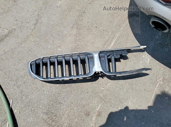 WBA5R1C01LFH88625 2020 BMW 3 SERIES Silver ძრავის განყოფილების ხედი