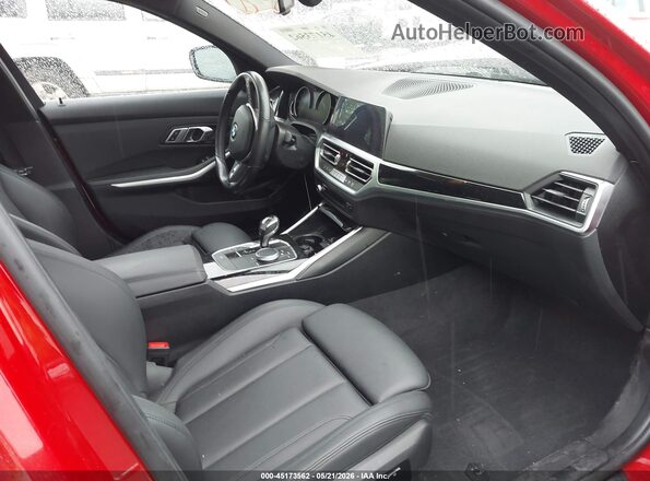 WBA5R7C57KAJ82575 2019 BMW 7 SERIES Red Front interior view