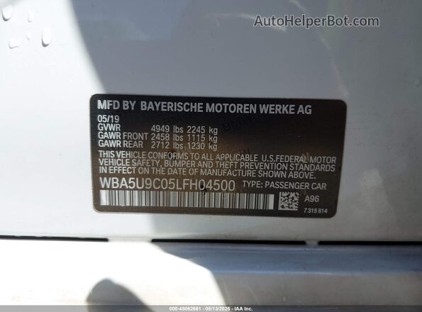 WBA5U9C05LFH04500 2020 BMW M3 White Vista del compartimento del motor